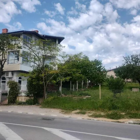 Akdere 2 * Byala (Varna)